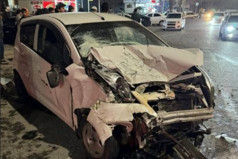 В Ташкенте подросток за рулём попал в крупное ДТП, есть погибший — видео