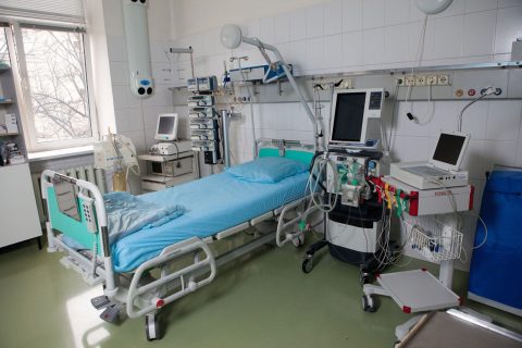 В больнице Ташобласти умерла беременная женщина