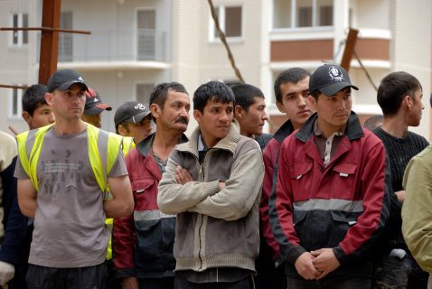 Из Узбекистана в Россию отправят тысячу трудовых мигрантов