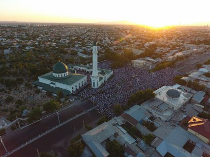 Вокруг всех мечетей запретят движение автомобилей в Рамазан хайит
