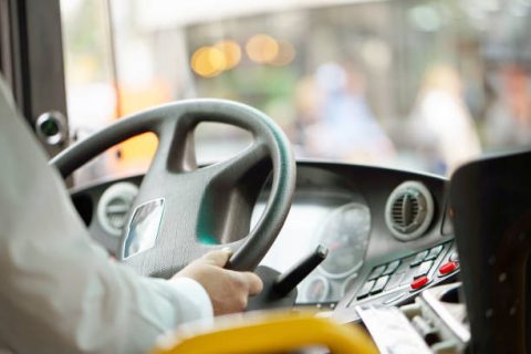 В Ташкенте водители автобусов подрались на глазах у пассажиров