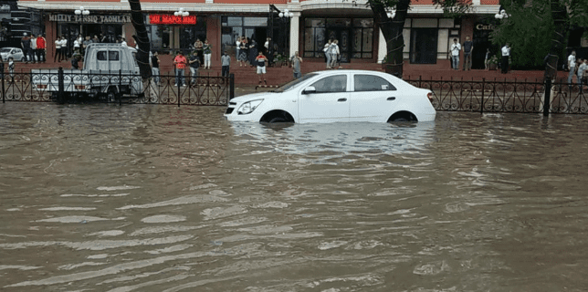 Узбекистан подтопят дожди — экстренное предупреждение