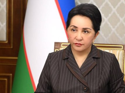 Танзила Нарбаева взяла под контроль самоубийство женщины в Ташобласти