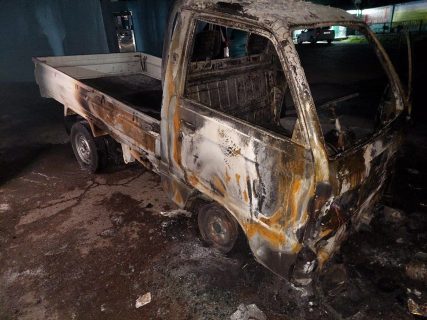 На газовой заправке Ташкента загорелся автомобиль — видео