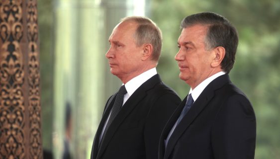 Путин поздравил Мирзиёева и ветеранов Узбекистана с Днем Памяти и Почестей