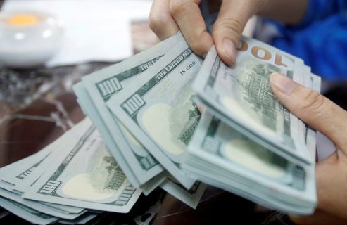 Доллар вернулся к росту — курс валют