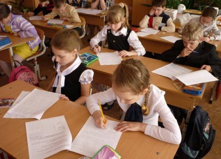 В Узбекистане улучшат обучение русскому языку во всех школах