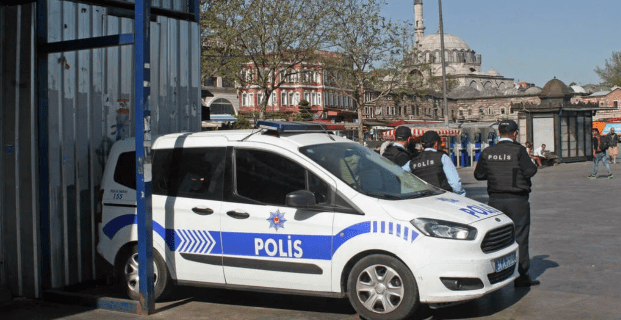 В Стамбуле задержали узбекистанца за мошенничество и торговлю людьми