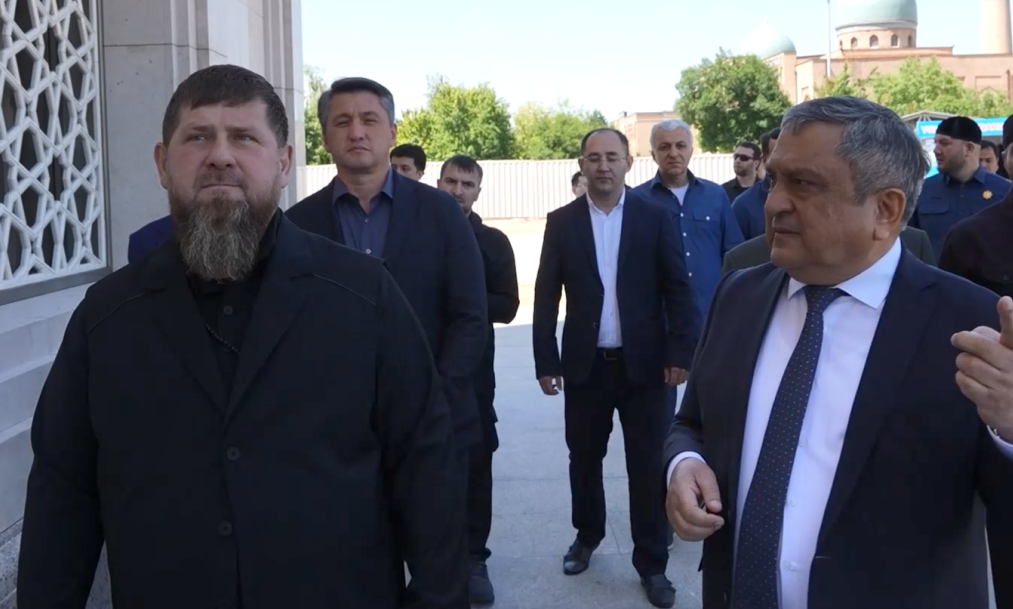 «Узбекистан навсегда в моем сердце»: Рамзан Кадыров прогулялся по Ташкенту