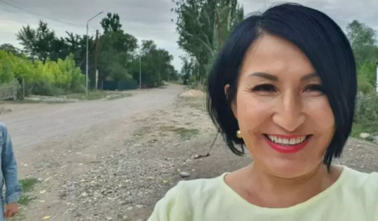 В Казахстане полицейские заставили журналистку раздеться и сняли ее на видео