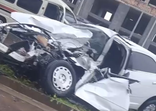 В Ташобласти сразу четыре автомобиля попали в жуткое ДТП — видео