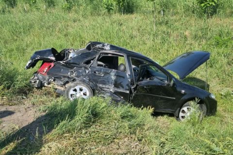 В ДТП с Lacetti и автобусом в Джизакской области погиб парень