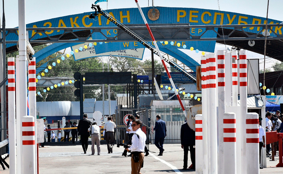 Агентство миграции обратилось к узбекистанцам в Казахстане