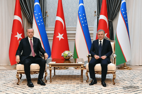 Президент Узбекистана полетит в Турцию — цель визита