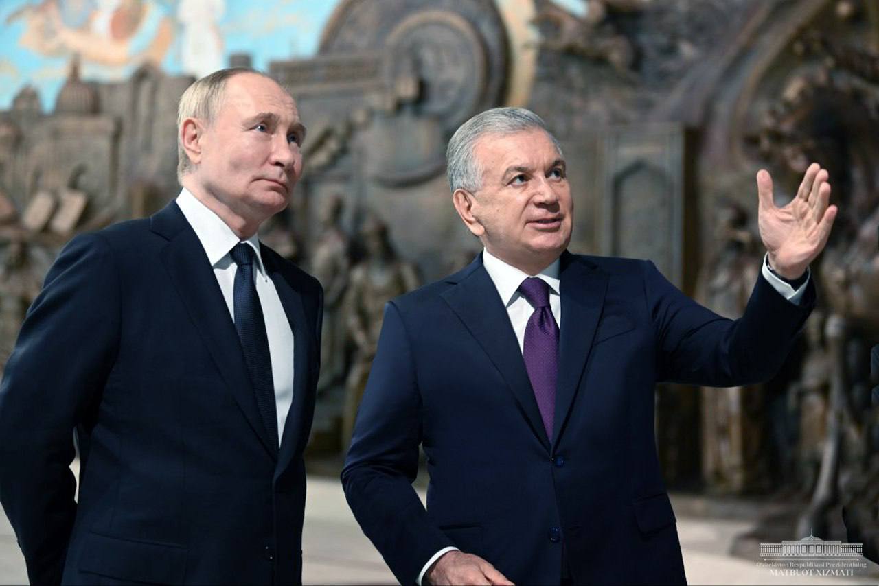 Путин поблагодарил Мирзиёева за позицию по Украине
