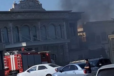 В одном из ресторанов Ташкента произошел пожар — видео