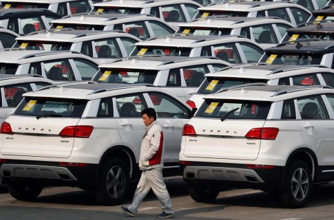 Евросоюз в несколько раз поднял пошлины на китайские электромобили