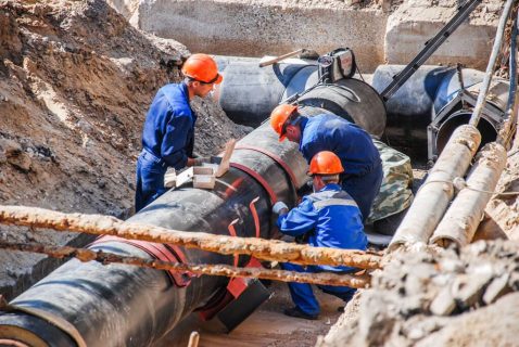 В Ташкенте произошел прорыв магистрального трубопровода