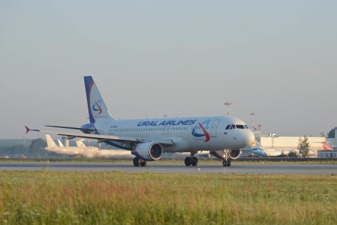 В Самарканде пассажир заявил о минировании самолета