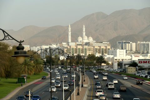 Оман и Узбекистан установили взаимное безвизовое сообщение