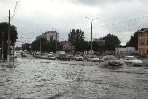Сильные дожди могут подтопить Узбекистан — опасные районы