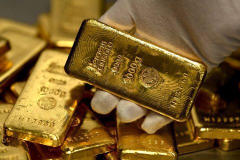 В мире резко выросла цена на золото