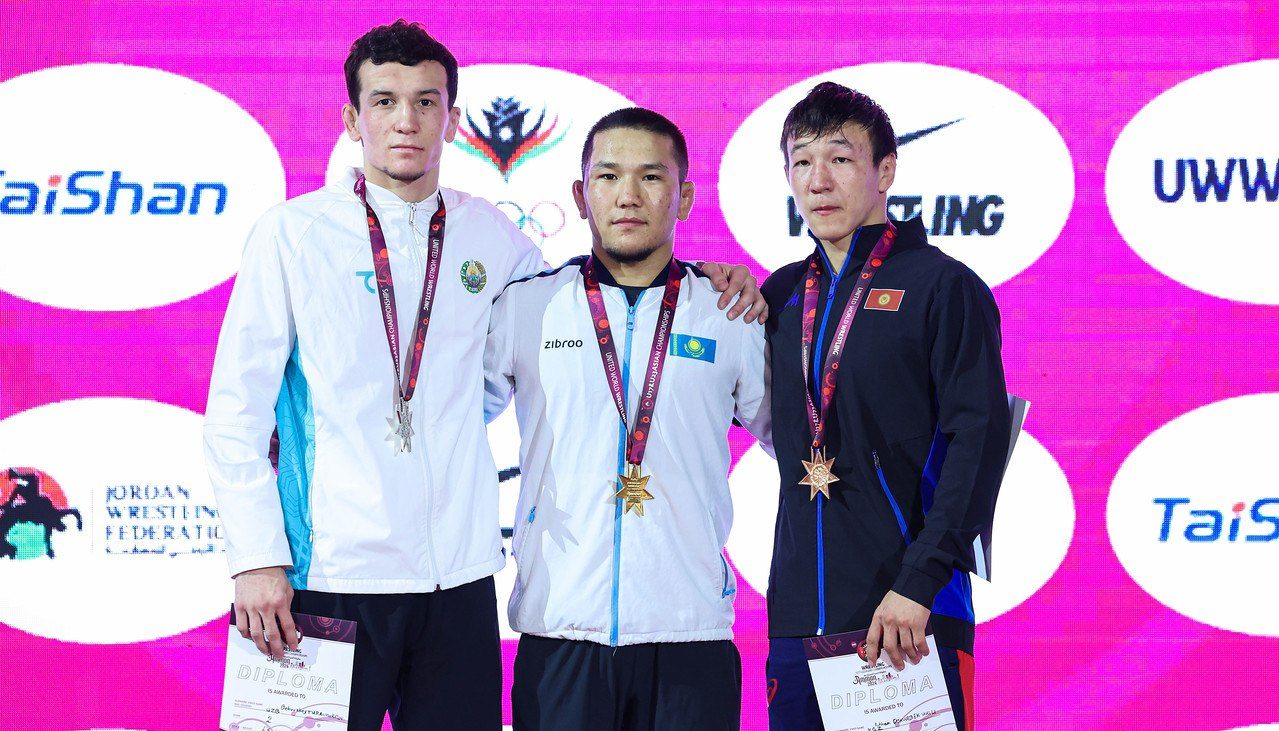 Узбекистан отличился на чемпионате Азии по спортивной борьбе
