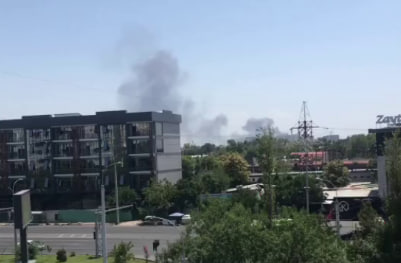 На промышленном предприятии Ташкента произошел пожар — видео