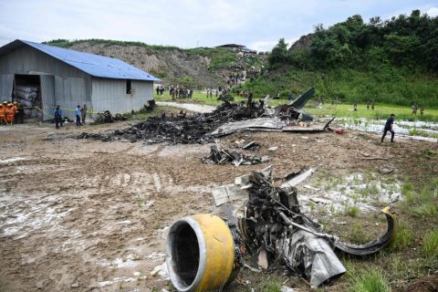 В Непале разбился самолет с 19 пассажирами на борту — видео