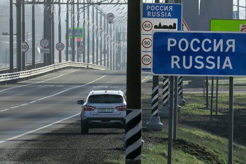 Узбекистанцы побили рекорд среди въезжающих в Россию