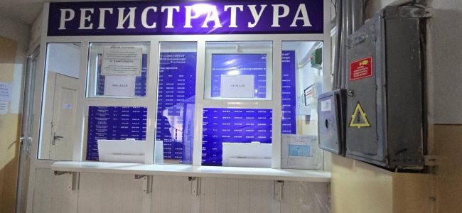 В Ташкенте разделили приемную в поликлинике по половому признаку