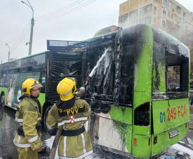 В Ташкенте сгорел очередной автобус