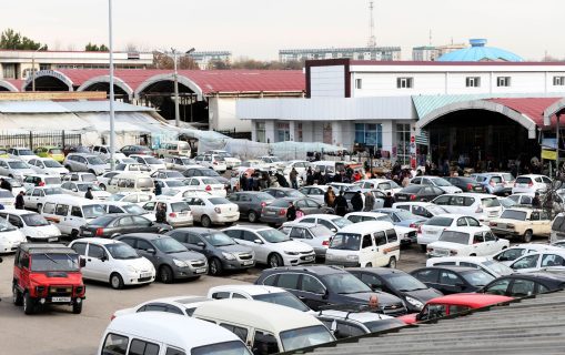 В Узбекистане падают цены на поддержанные отечественные и люксовые автомобили
