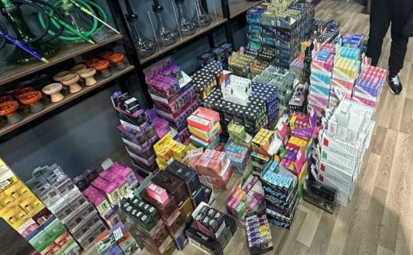 В одном из магазинов Ташкента выявили незаконную продажу вейпов