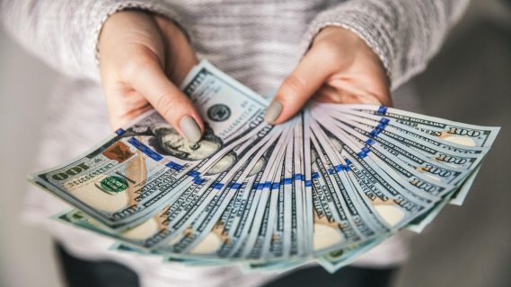 В Узбекистане обвалились курсы всех иностранных валют
