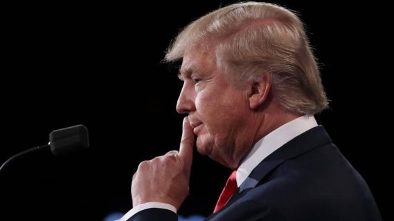 Donald Tramp Garvardni xorijlik talabalarning shaxsiy ma’lumotlarini oshkor qilishga chaqirdi