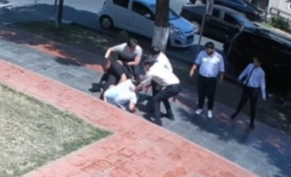 Clash of Clans porno Shaffof taytlar bilan sexy mini yubkalar