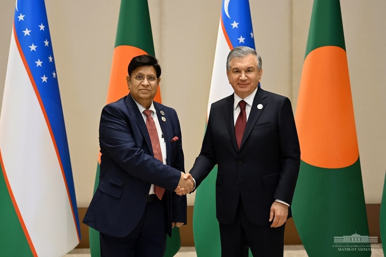 Шавкат Мирзиёев провёл переговоры с делегацией из Бангладеш