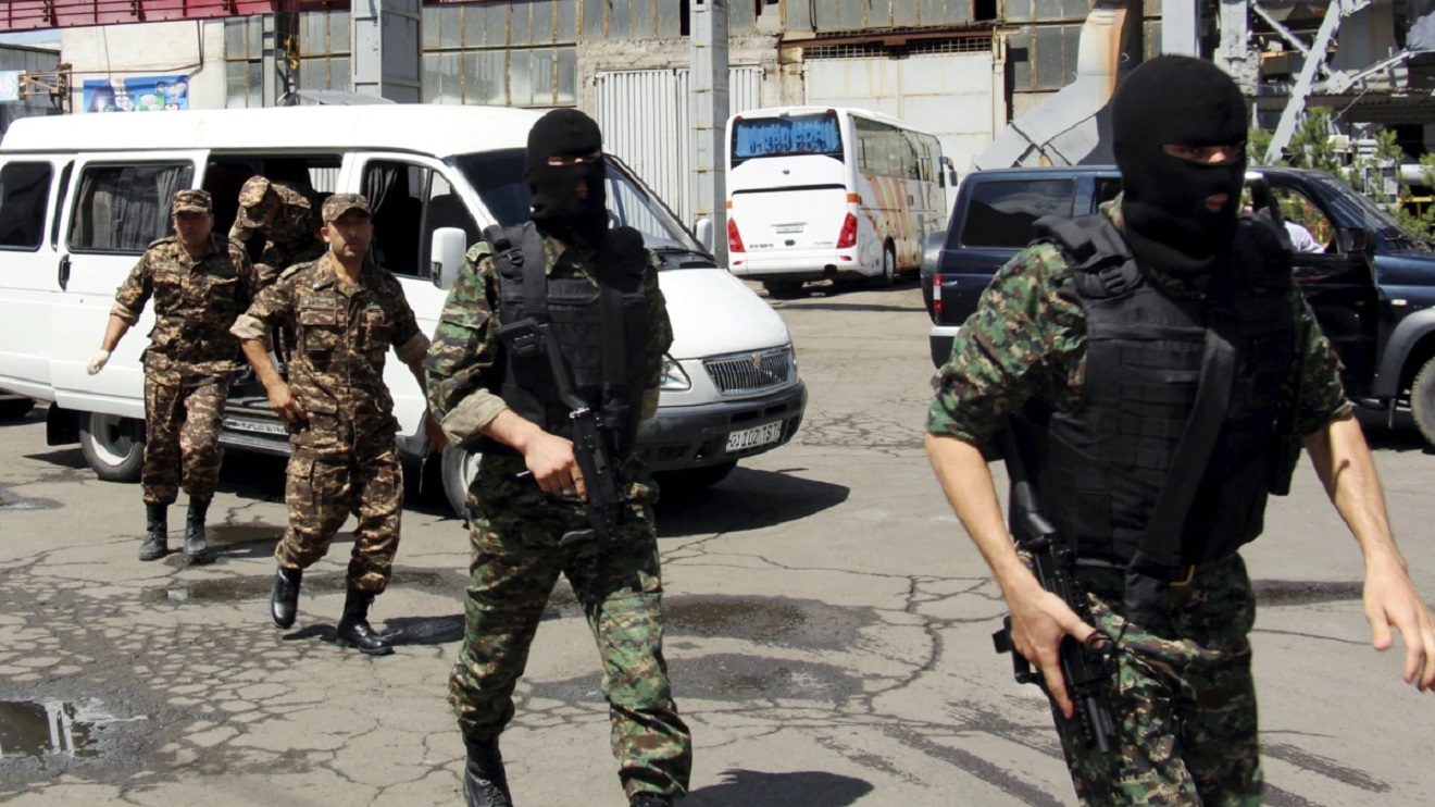 В Сырдарье задержали девять человек, состоявших в террористической группировке