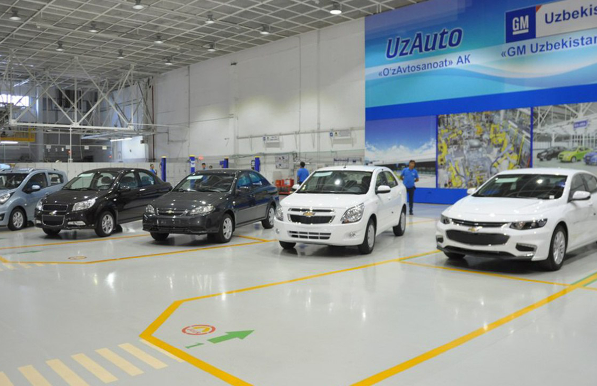 UzAuto Motors взялась за продавцов мест в очередях на получение авто