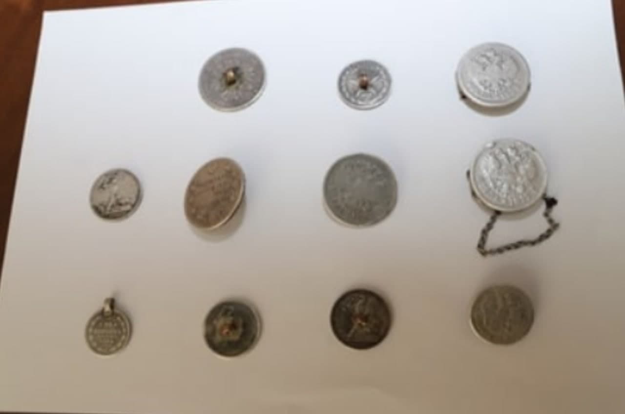 В Каракалпакстане мужчина попался при вывозе старинных монет из Узбекистана