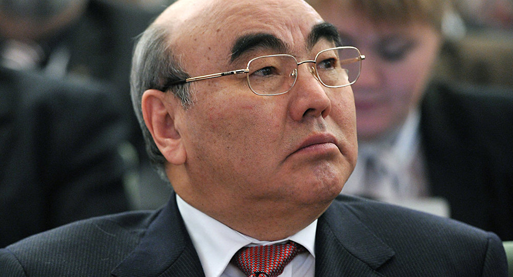 Ранее разыскиваемого экс-президента Кыргызстана Аскара Акаева доставили в Бишкек