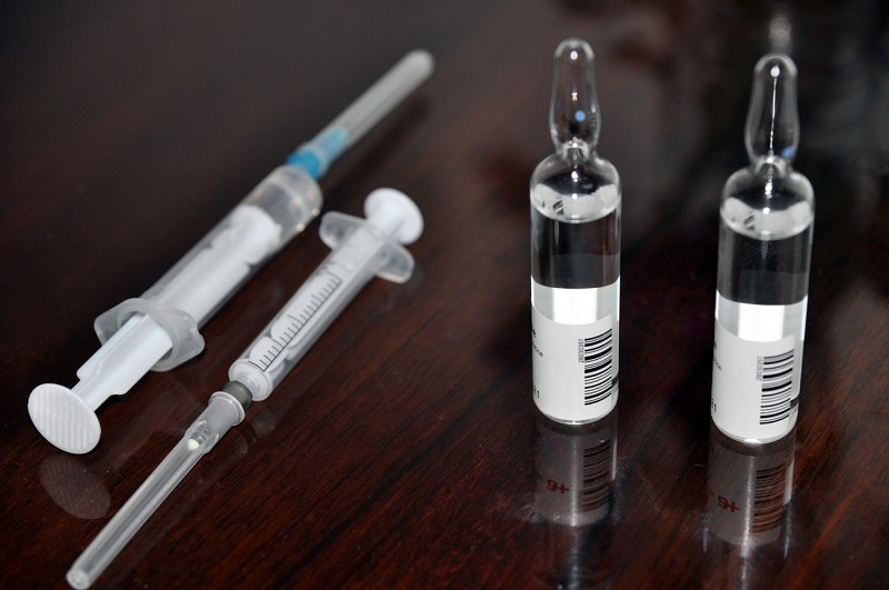Два в одном: Ученые предложили смешать вакцину от COVID-19 и гриппа в одну инъекцию