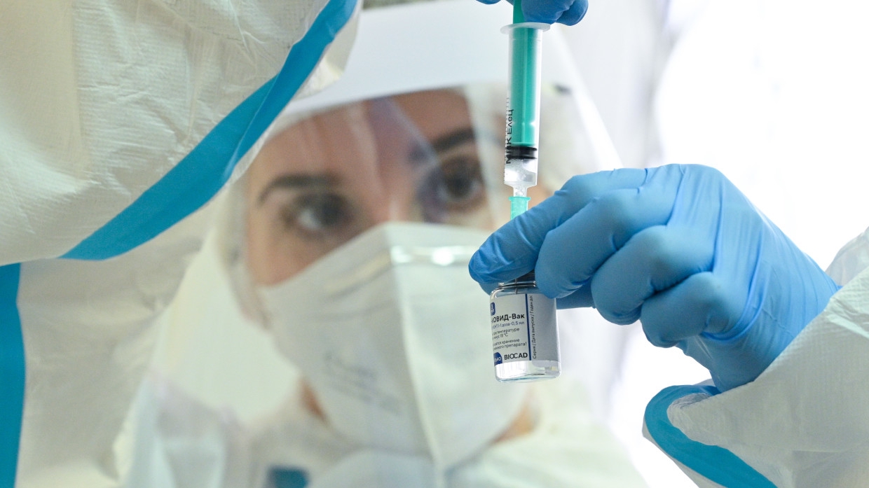 Вакцина защищает от смерти при заражении штаммом «дельта», — эксперт ВОЗ