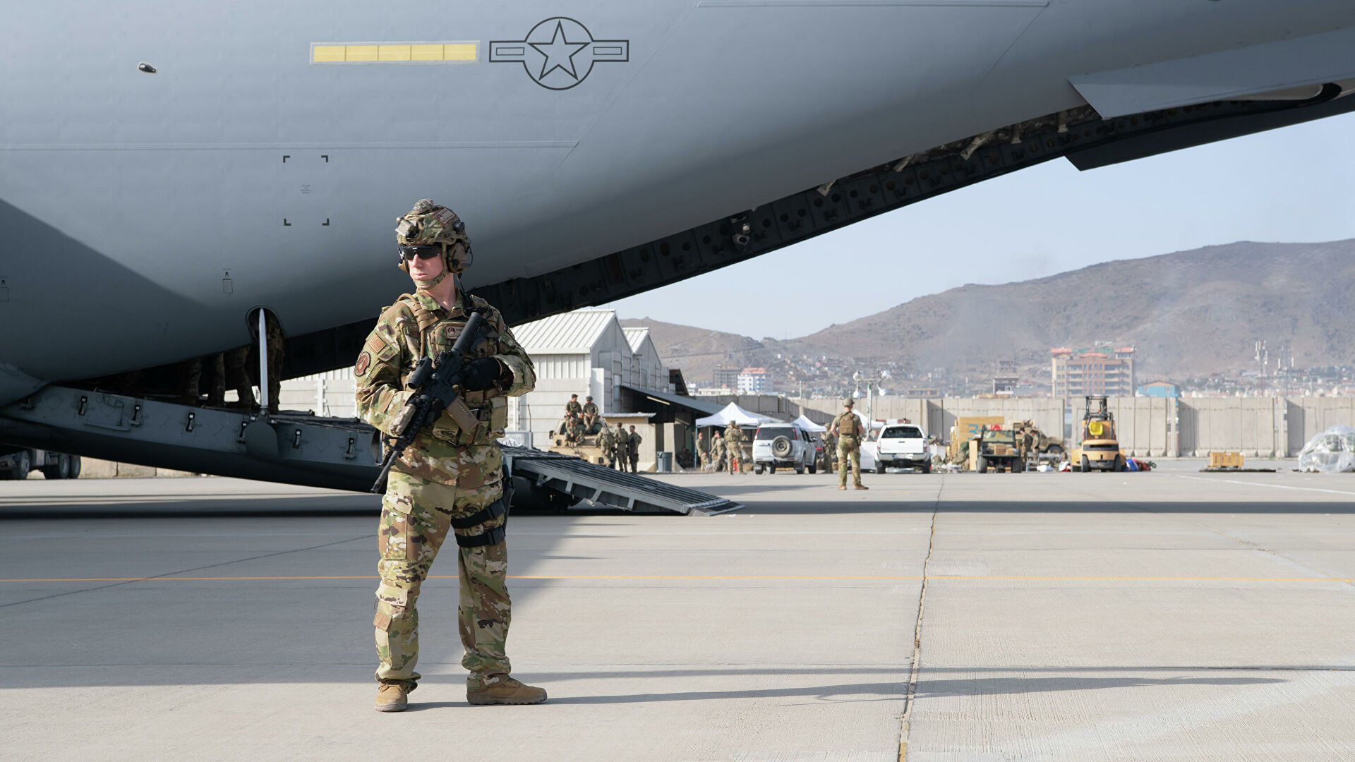 США выводят последние войска из Кабула