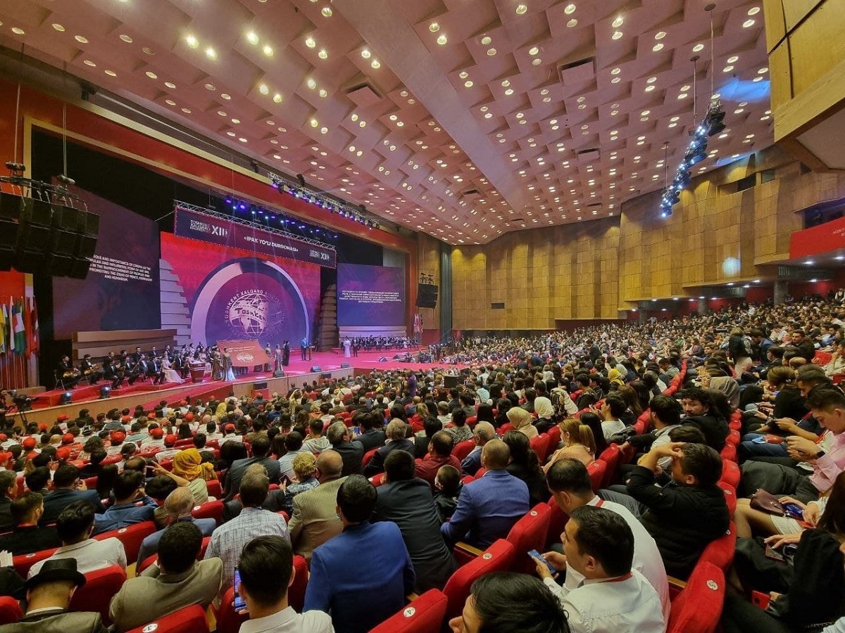 В Ташкенте состоялось открытие международного кинофестиваля «Жемчужина шелкового пути» — фоторепортаж