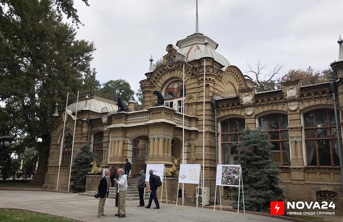 Лифт, кафе и парковая зона: Как изменит Дворец Романова предстоящая реконструкция?