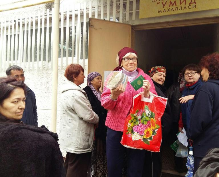 В Народном банке Узбекистана прокомментировали возможную забастовку пенсионеров из-за проблем с пенсиями