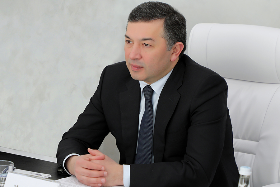 Вице-премьер Бехзод Мусаев временно заменит заболевшего минздрава Алишера Шадманова