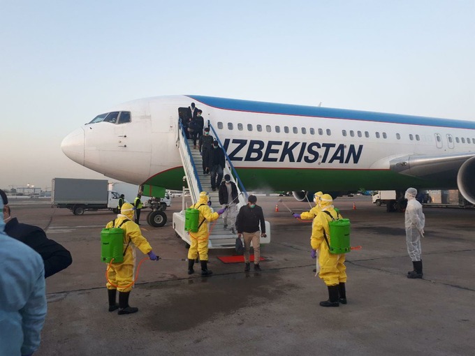 Минтранс объяснил цены на билеты чартерных рейсов в Узбекистан